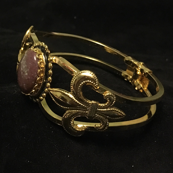 Oval Agate Bracelet***SALE*** - Picture 2 of 2
